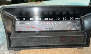 Cuadro instrumentos en millas y kilómetros Seat 133