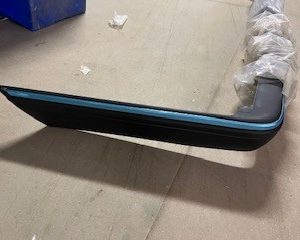 Paragolpes trasero Peugeot 505 moderno