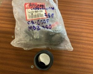AISLADOR CARBURADOR HONDA CB-600F OEM 16210-MBZ-750