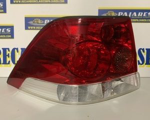 PILOTO TRASERO IZQUIERDO OPEL ASTRA (4/P) 2007 AL 2014