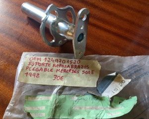 SOPORTE REPOSABRAZOS PLEGABLE MERCEDES 500E 1992,OEM 1249701520