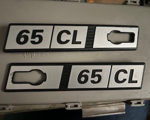 ANAGRAMA ALETA 65 CL, IZDO. Y DERECHO SEAT RITMO