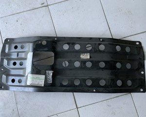 CUBRECARTER, CUBIERTA INFERIOR NISSAN PATROL OEM 50806-G9700