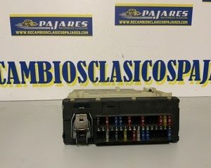 CAJA FUSIBLES FORD ESCORT OEM 1040301