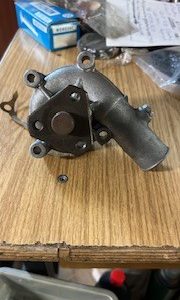 BOMBA DE AGUA SIMCA 1200