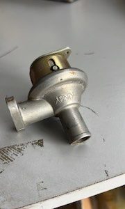 GRIFO CALEFACCION SEAT 850 METALICO