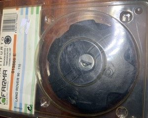 TAPON DEPÓSITO COMBUSTIBLE CON LLAVE LAND ROVER 90 Y 110